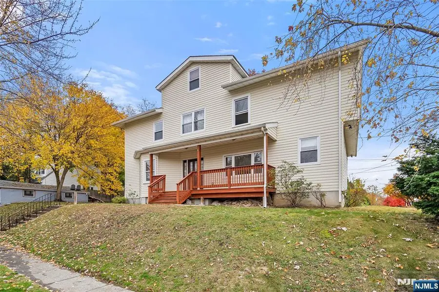 30 Clarendon Place, Hackensack, NJ 07601 - Image #3