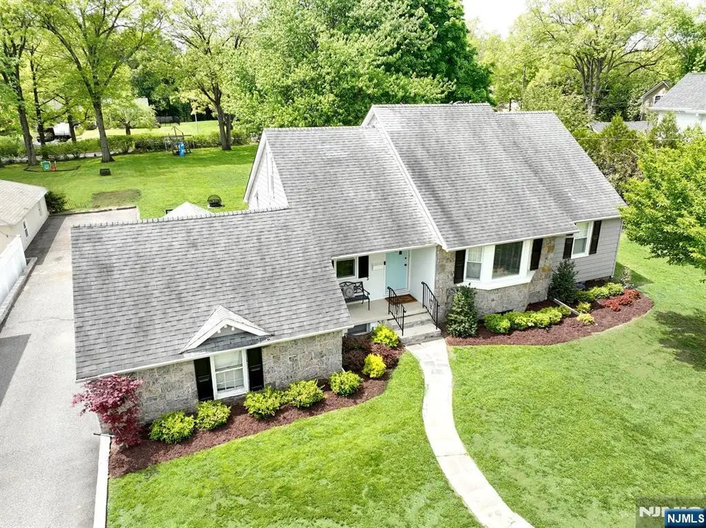 7 Madison Heights, Wyckoff, NJ 07481 - #1