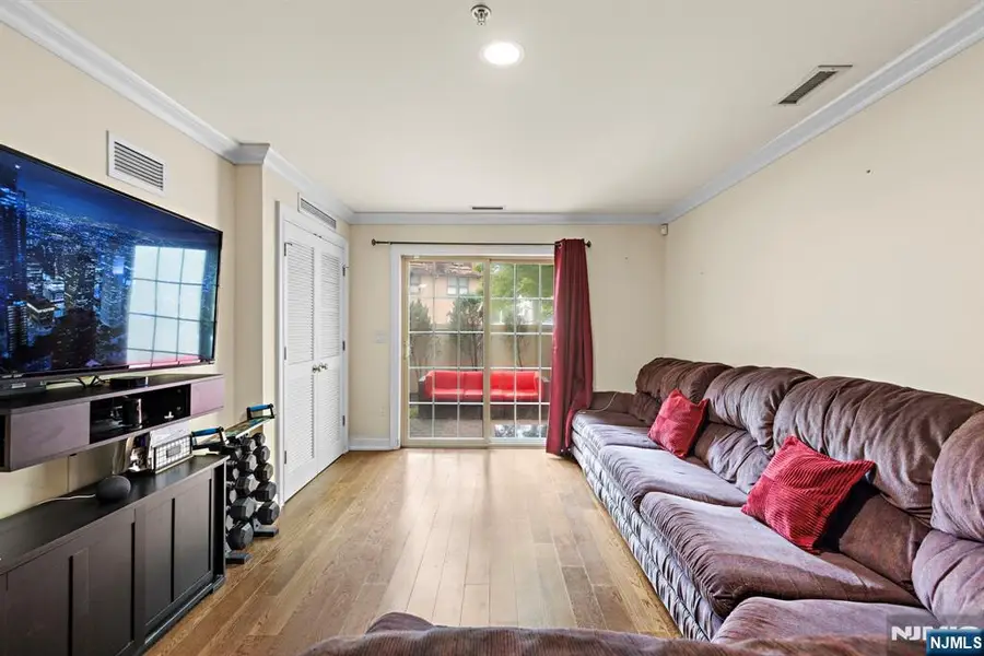 1625 Paterson Plank Road 9, Secaucus, NJ 07094 - Image #2