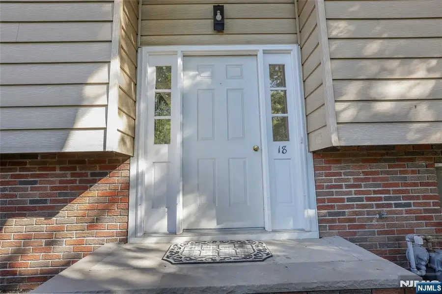 18 Ruth Lane, Demarest, NJ 07627 - Image #3