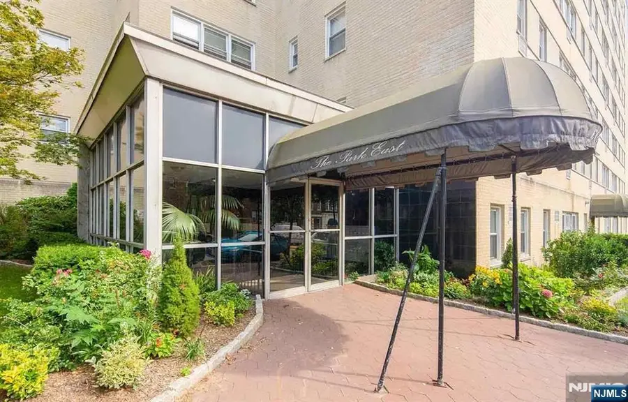 6010 Boulevard East, West New York, NJ 07093 - Image #3