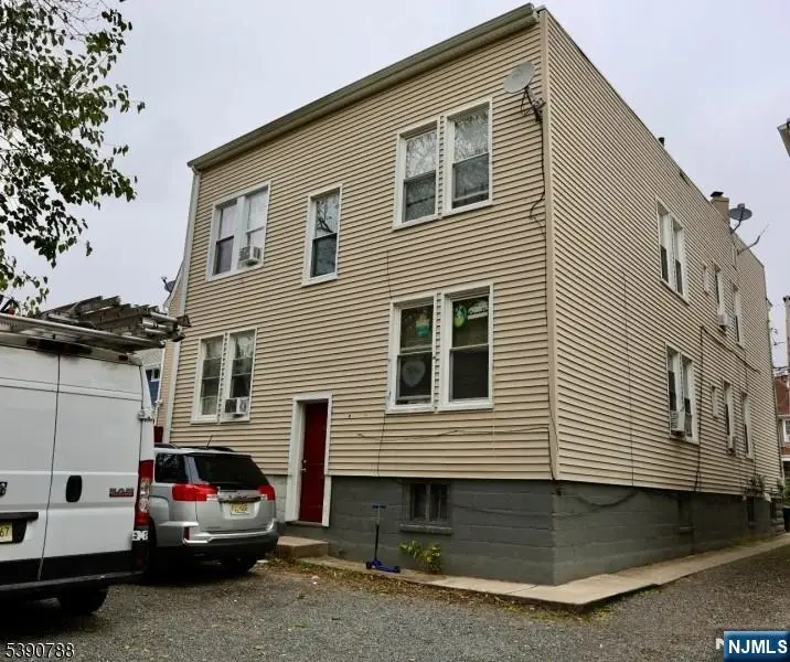 92 Riggs, West Orange, NJ 07052 - Image #2