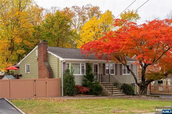 124 Lower Notch Road, Little Falls, NJ 07424