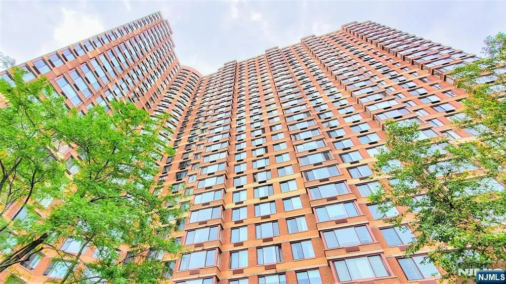 100 Old Palisade Road 2312, Fort Lee, NJ 07024 - Image #1