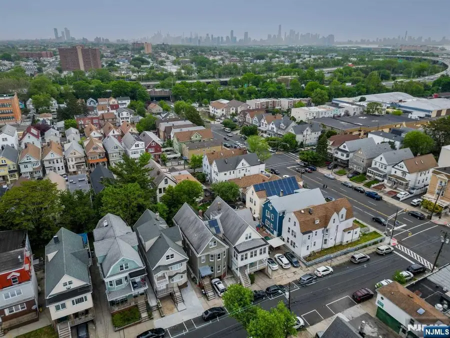 71 W 54th Street, Bayonne, NJ 07002 - Image #2