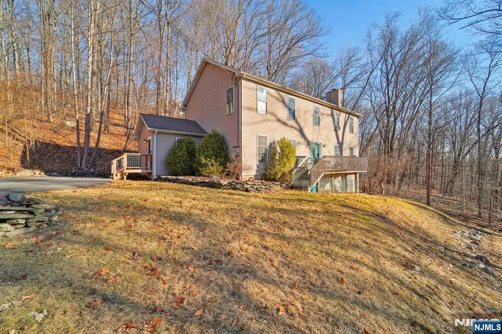 1007 Hillside Avenue, Hampton Township, NJ 07860 - Image #1