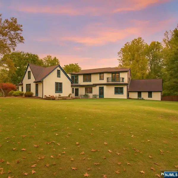 14 Weinmanns Boulevard, Wayne, NJ 07470