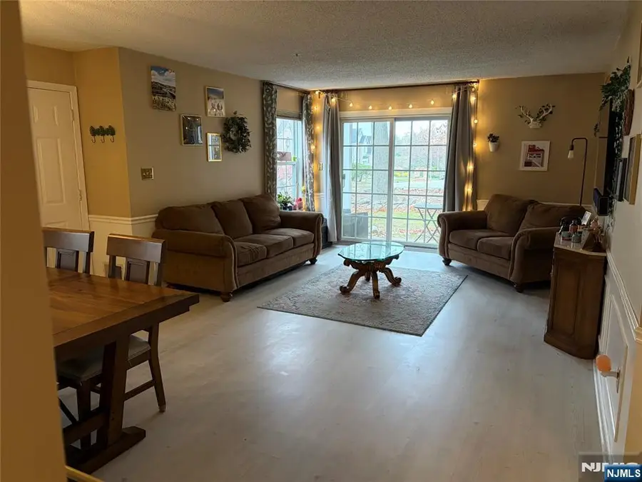 1192 Richmond Road 1192, Mahwah, NJ 07430 - Image #3