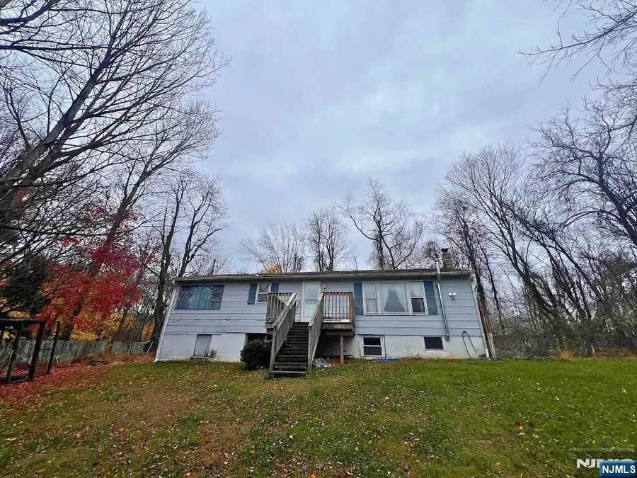 301 Lakewood Terrace, Newton, NJ 07860 - Image #3