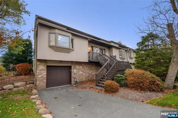 30 Peach Hill Court, Ramsey, NJ 07446