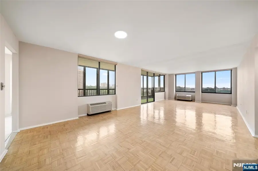 200 Winston Drive 508, Cliffside Park, NJ 07010 - Image #2