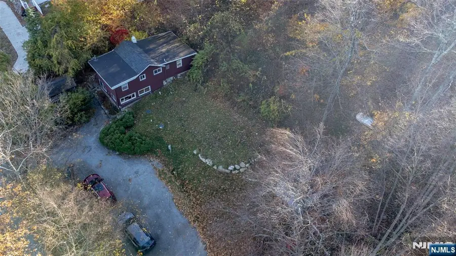 18 Decker Pond Road, Sussex, NJ 07461 - Image #3