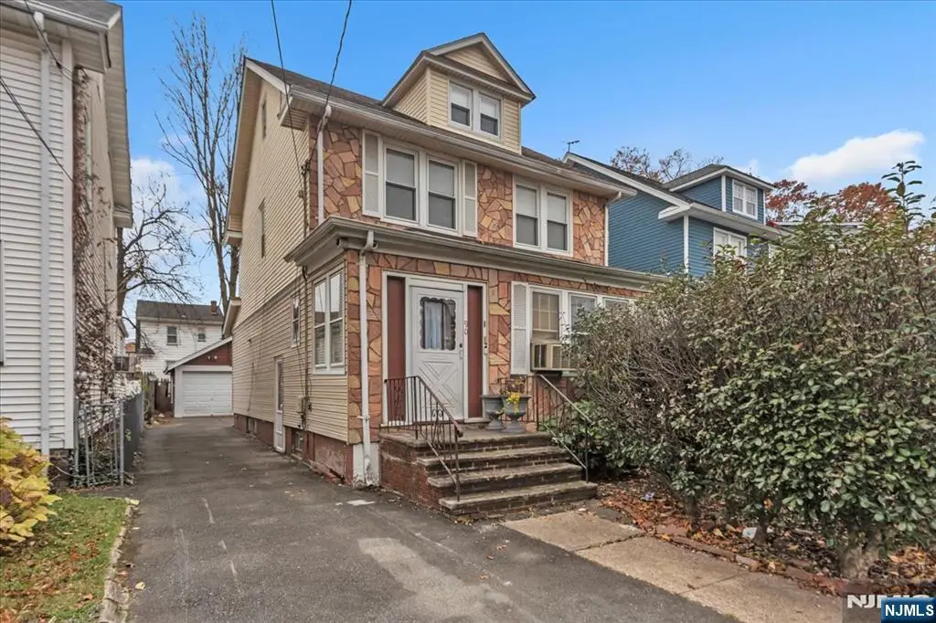 90 Mountain View Place, Newark, NJ 07106 - Image #1