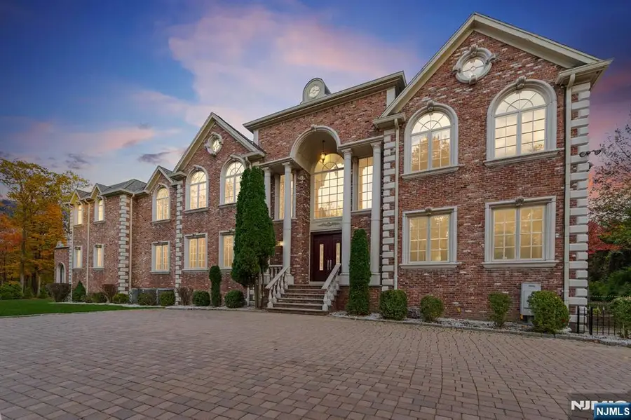 24 Tulip Tree Lane, Alpine, NJ 07620 - Image #2