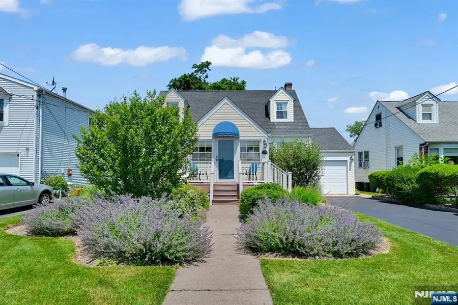 509 Lakeside Avenue, Pompton Lakes, NJ 07442 - Image #2