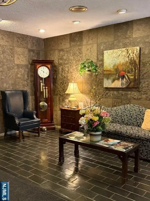 140 Euclid Avenue 4G, Hackensack, NJ 07601 - Image #3