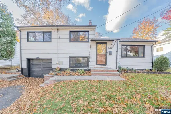 544 Hillside Terrace, West Orange, NJ 07052