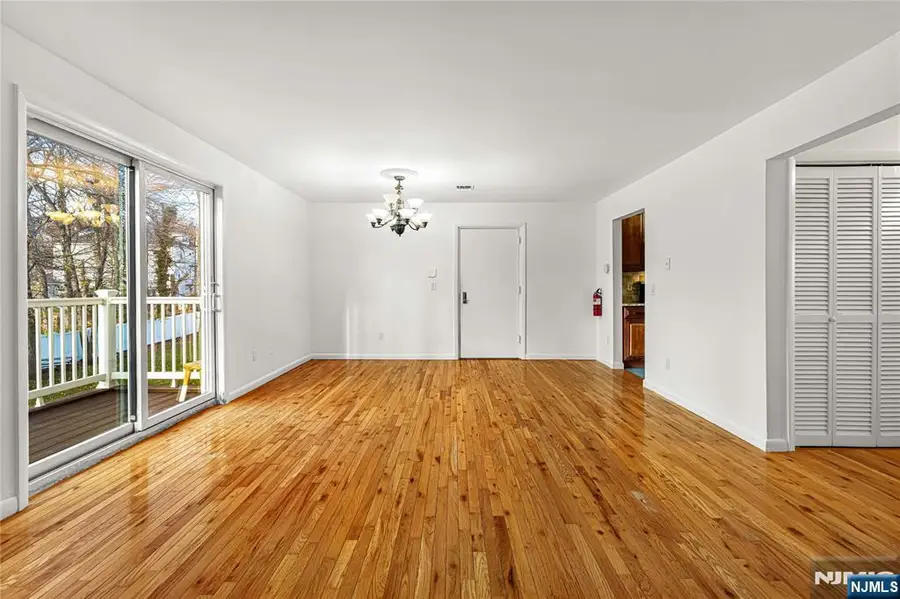 93 Presidential Drive, Englewood, NJ 07631 - Image #3