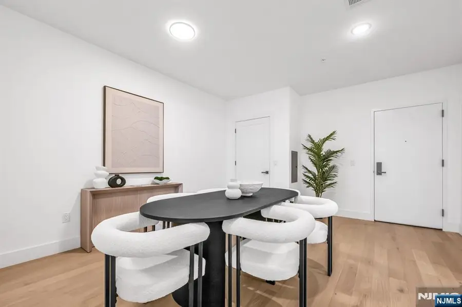 649 38th Street 505, Union City, NJ 07087 - Image #2