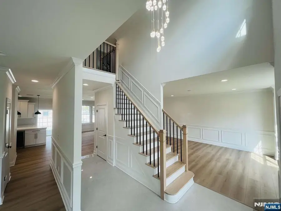 599 Ash Avenue, Saddle Brook, NJ 07663 - Image #3