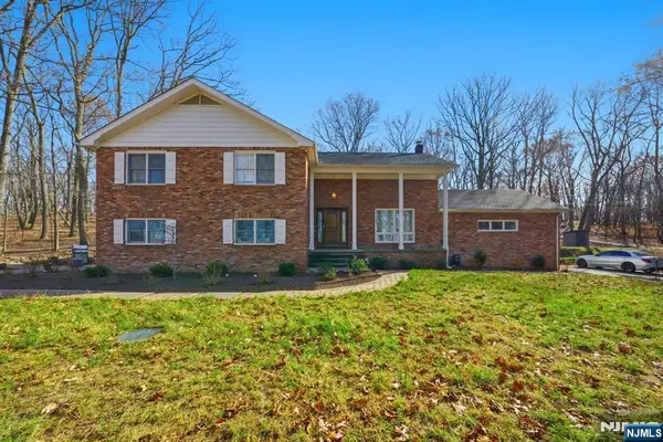 39 Miller Drive, Boonton Township, NJ 07005