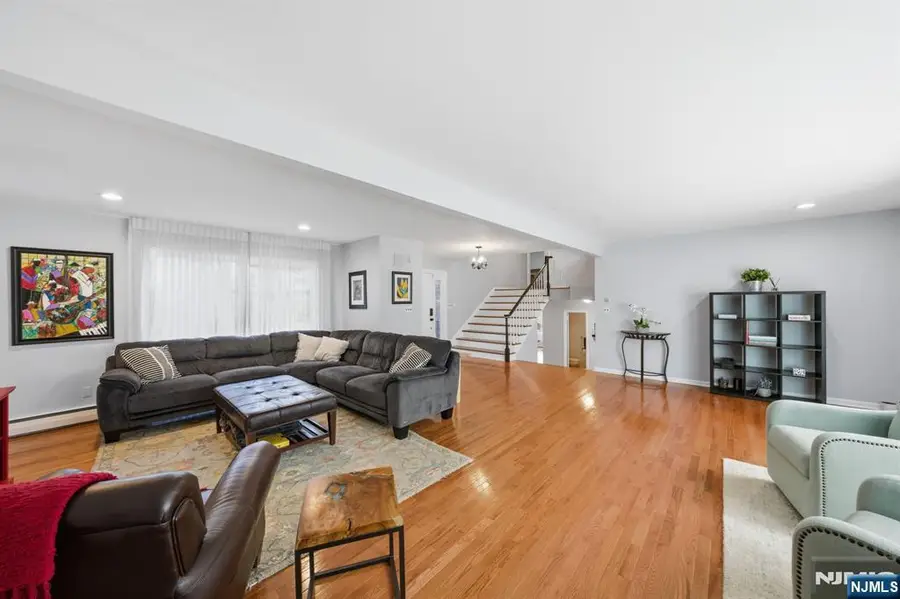 39 Miller Drive, Boonton Township, NJ 07005 - Image #3