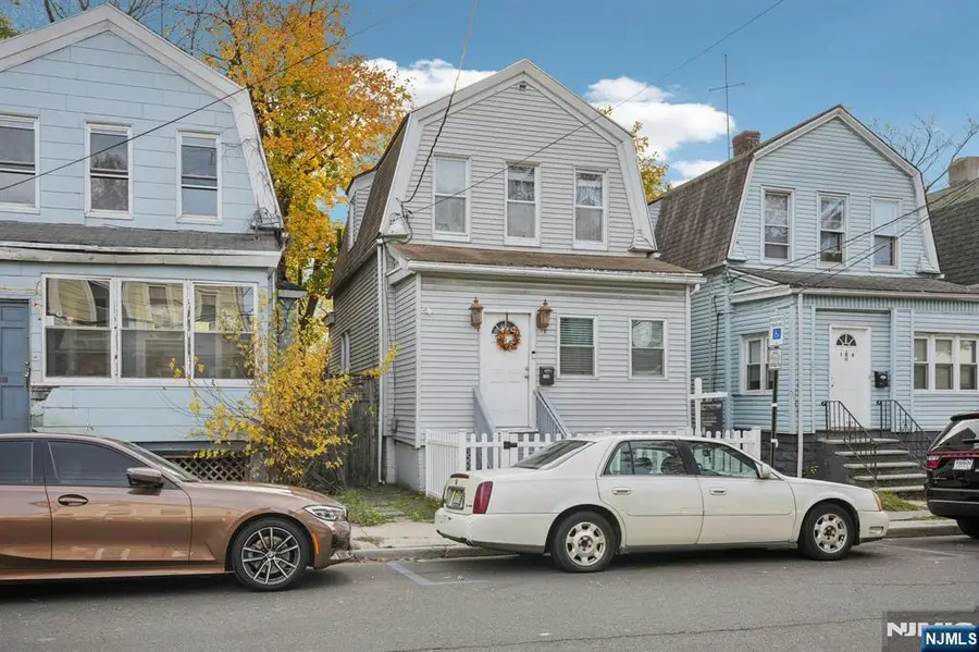 108 Washington Avenue, Irvington, NJ 07111 - Image #2