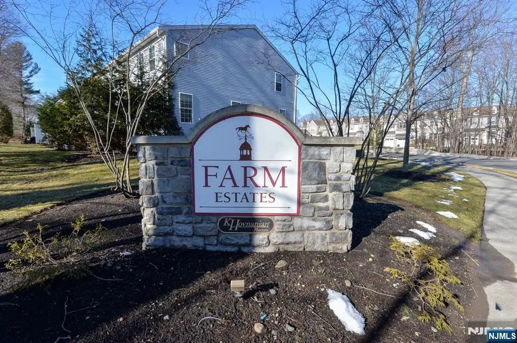 30 Masterson Court, Waldwick, NJ 07463 - Image #1