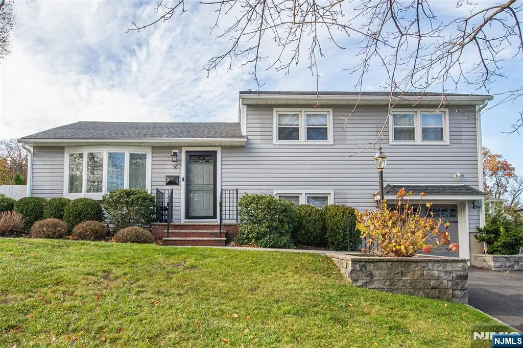 16 Hemlock Street, Waldwick, NJ 07463 - Image #1