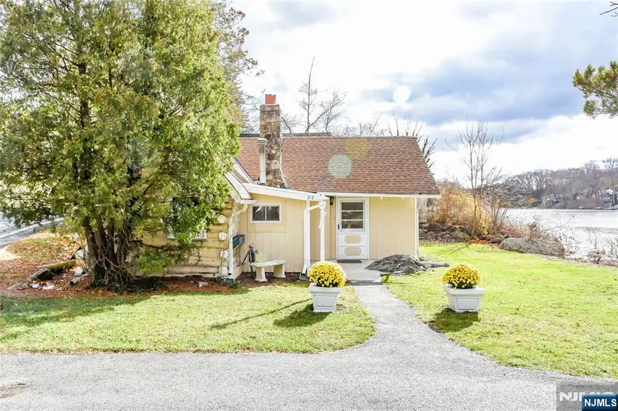 213 Otterhole Road, West Milford, NJ 07480 - Image #2