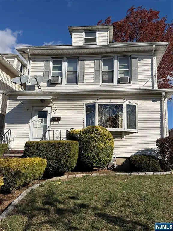 61 Homestead Avenue, Palisades Park, NJ 07650