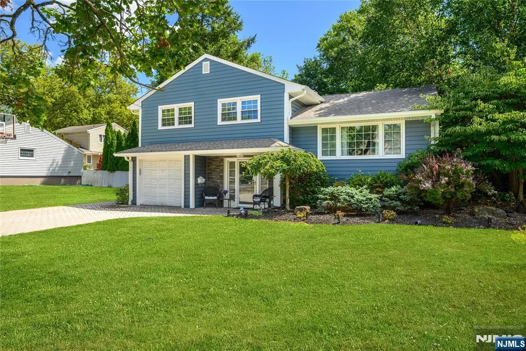 624 West Drive, Paramus, NJ 07652 - Image #1