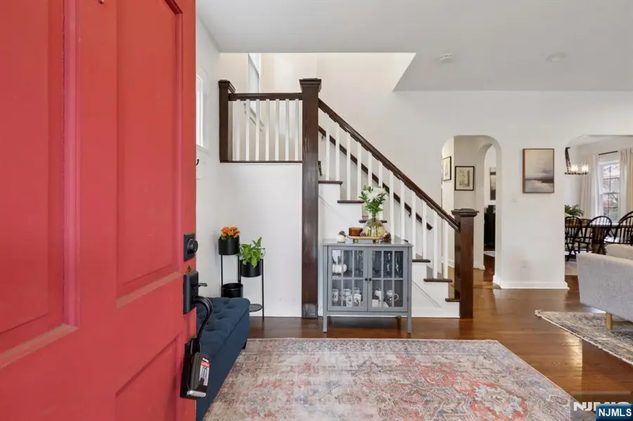 337 Diamond Bridge Avenue, Hawthorne, NJ 07506 - Image #3