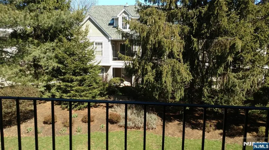 23 McClelland Way 23, Clifton, NJ 07012 - Image #2