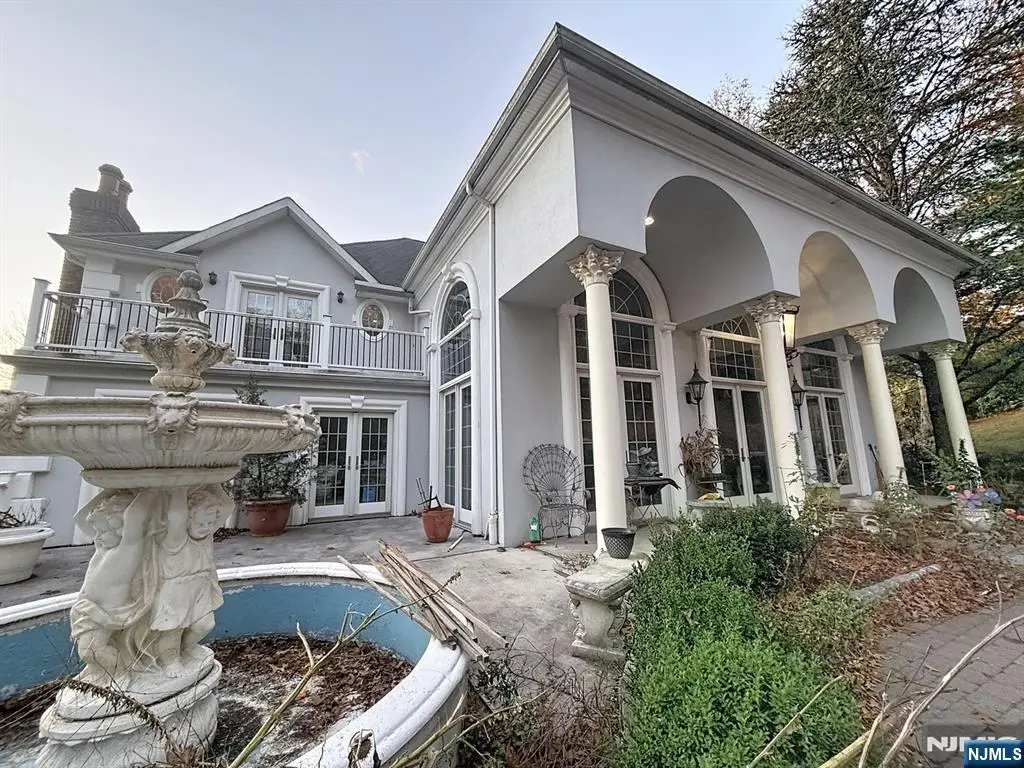 19 Powder Hill Road, Saddle River, NJ 07458 - Image #1