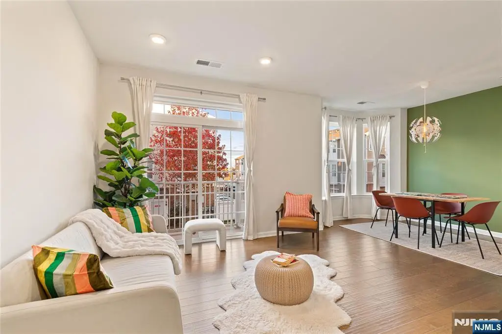 43 Wesmont Drive 1712, Wood Ridge, NJ 07075 - Image #1