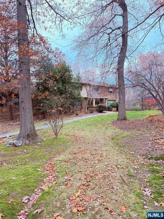 11 Sherwood Court, Alpine, NJ 07620 - Image #3