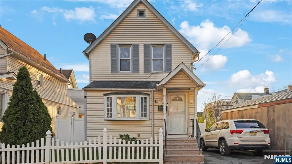 25 College Place, Ridgefield Park, NJ 07660 - Image #1