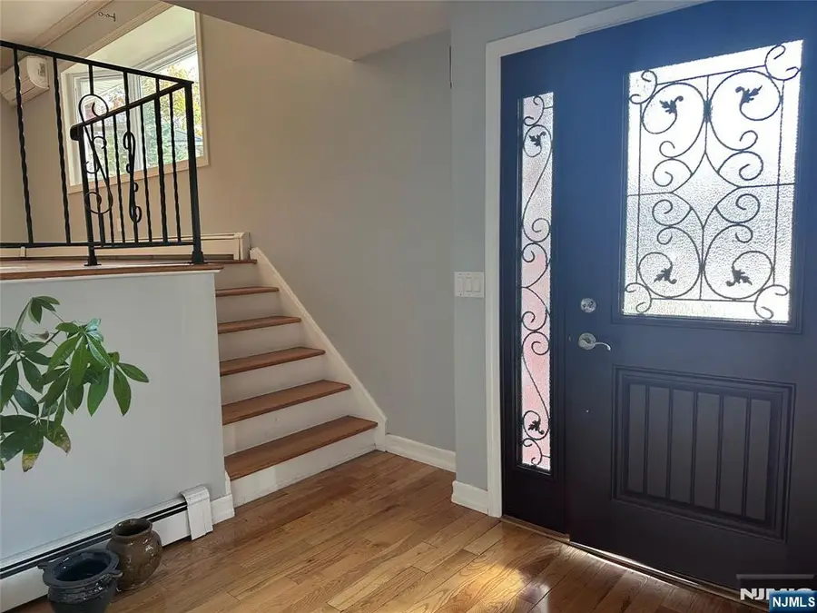 56 Sergent Court, Bergenfield, NJ 07621 - Image #2