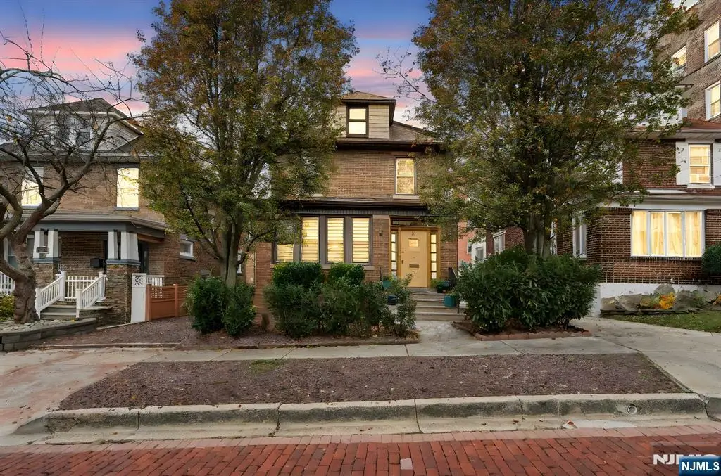 25 75th Street, North Bergen, NJ 07047 - Image #1