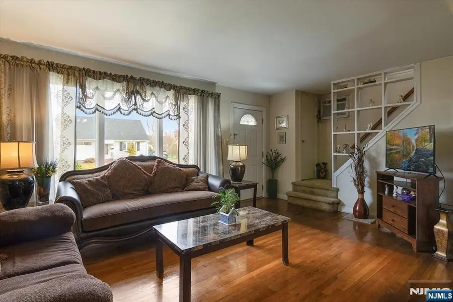 54 Doherty Drive, Clifton, NJ 07013 - Image #3