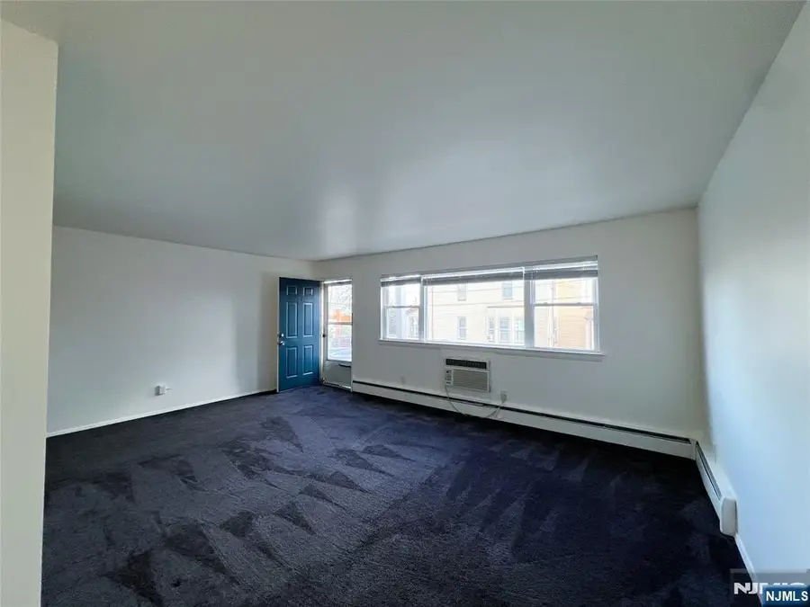 113 Paulison Avenue D1, Passaic, NJ 07055 - Image #2