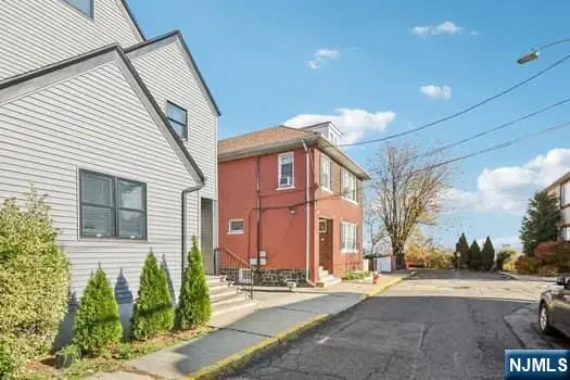 7 Laird Place, Cliffside Park, NJ 07010 - Image #2