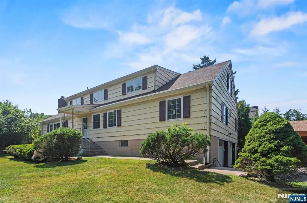 10 Allendale Road, Saddle River, NJ 07458 - Image #1