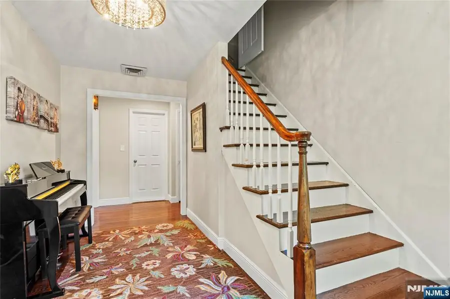 10 Allendale Road, Saddle River, NJ 07458 - Image #2
