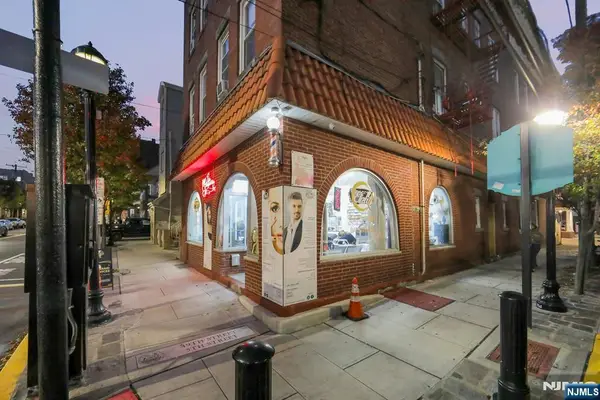 300 49th Street, Union City, NJ 07087