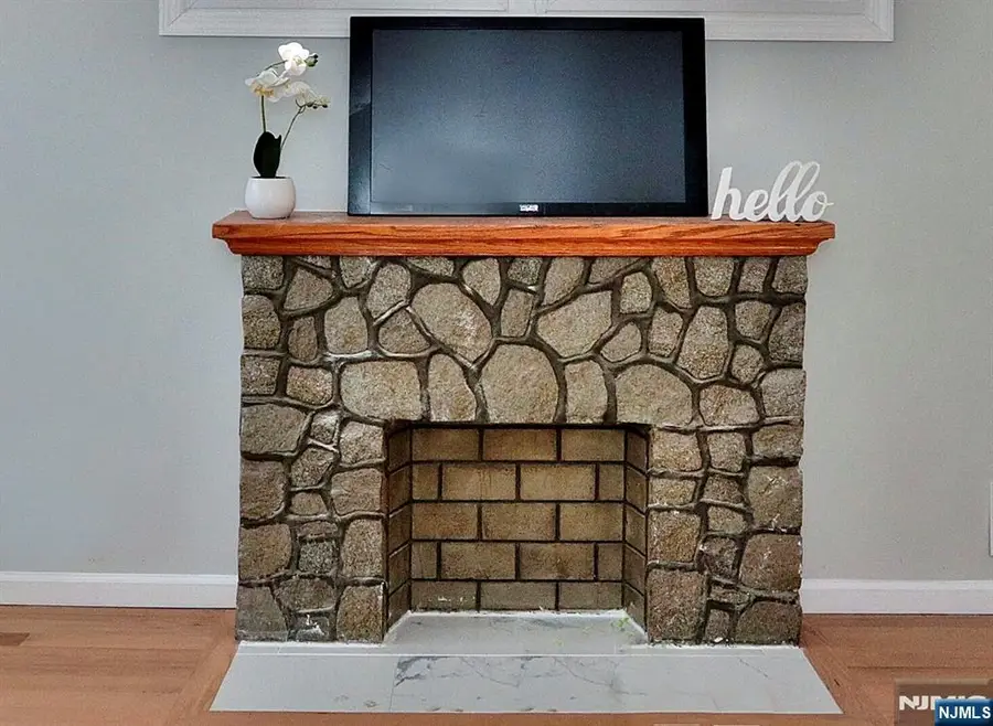 39 Grant Place, Irvington, NJ 07111 - Image #2