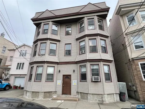 7 Franklin Avenue, Harrison, NJ 07029