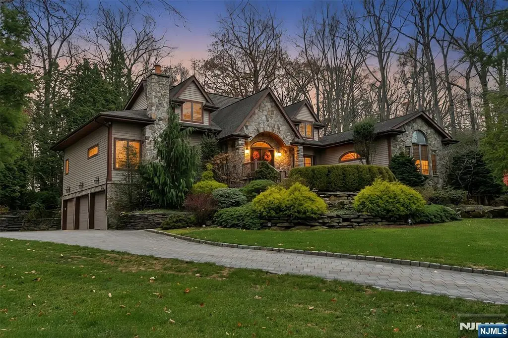 133 Oak Drive, Upper Saddle River, NJ 07458 - Image #1