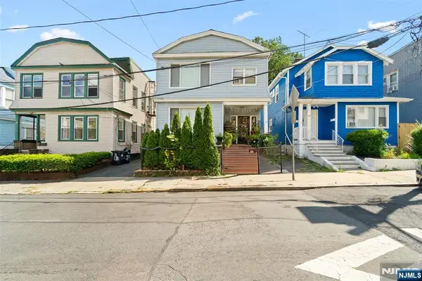 14 Patten Place, Newark, NJ 07112